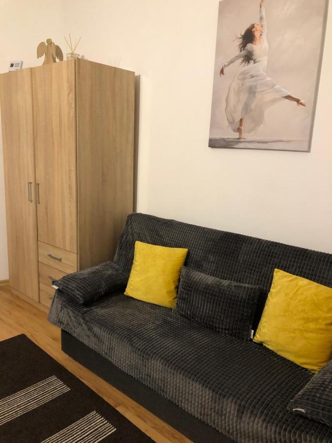 Appartement Apartament Basak 2 à Deva Extérieur photo
