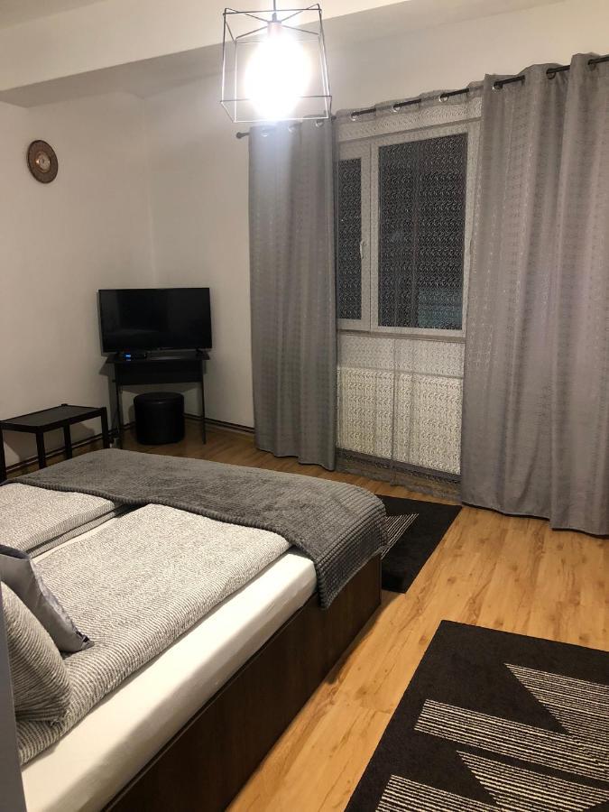 Appartement Apartament Basak 2 à Deva Extérieur photo