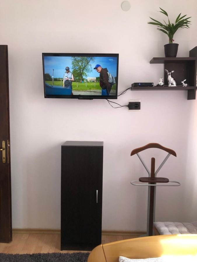 Appartement Apartament Basak 2 à Deva Extérieur photo