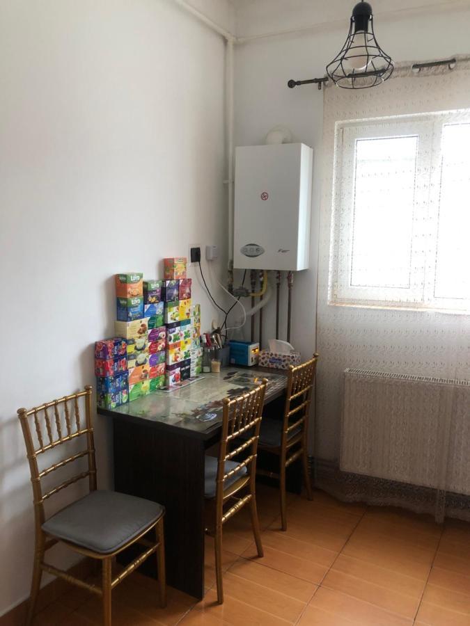 Appartement Apartament Basak 2 à Deva Extérieur photo